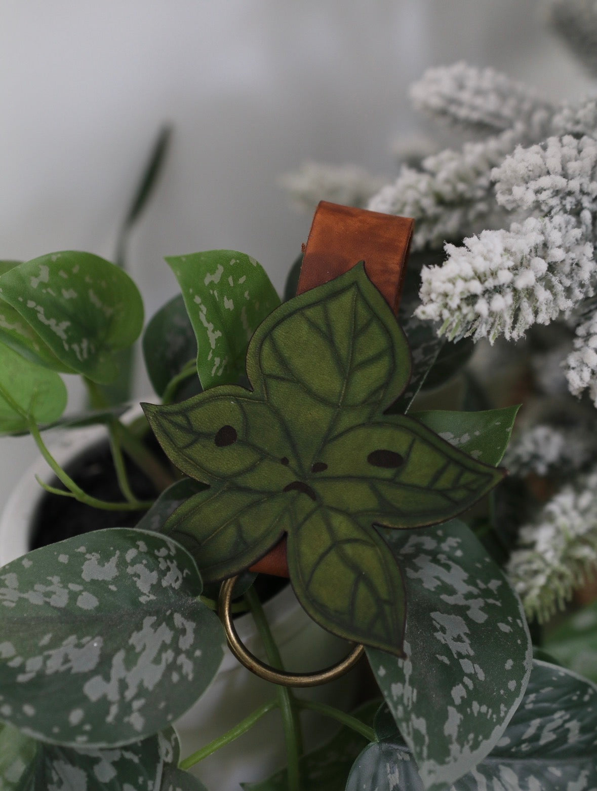 Tree star solid loop